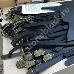 Ремень кожаный с литой пряжкой Stanley