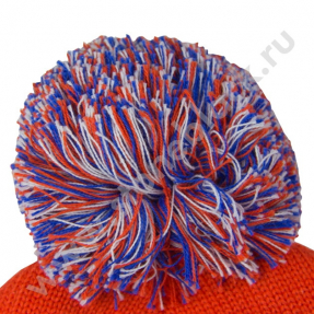 Вязаная шапка MUSTO красная