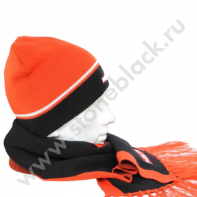 Вязаная шапка и шарф HILTI