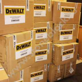 Футболка DeWALT